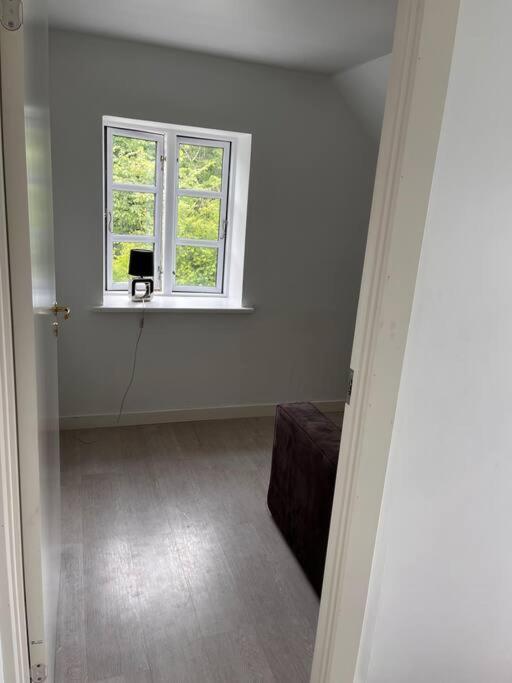 Stor Rummelig Lejlighed Med Egen P-Plads Kolding Exterior foto